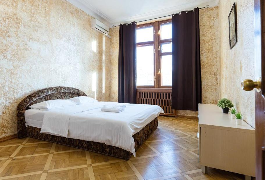 911 Apartments Antonovichа Kiew Exterior foto