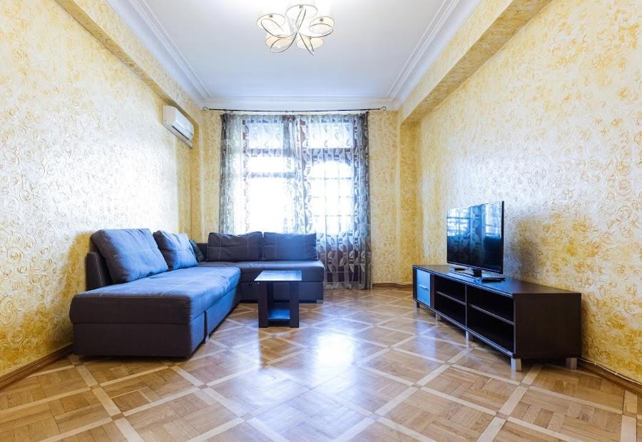 911 Apartments Antonovichа Kiew Exterior foto
